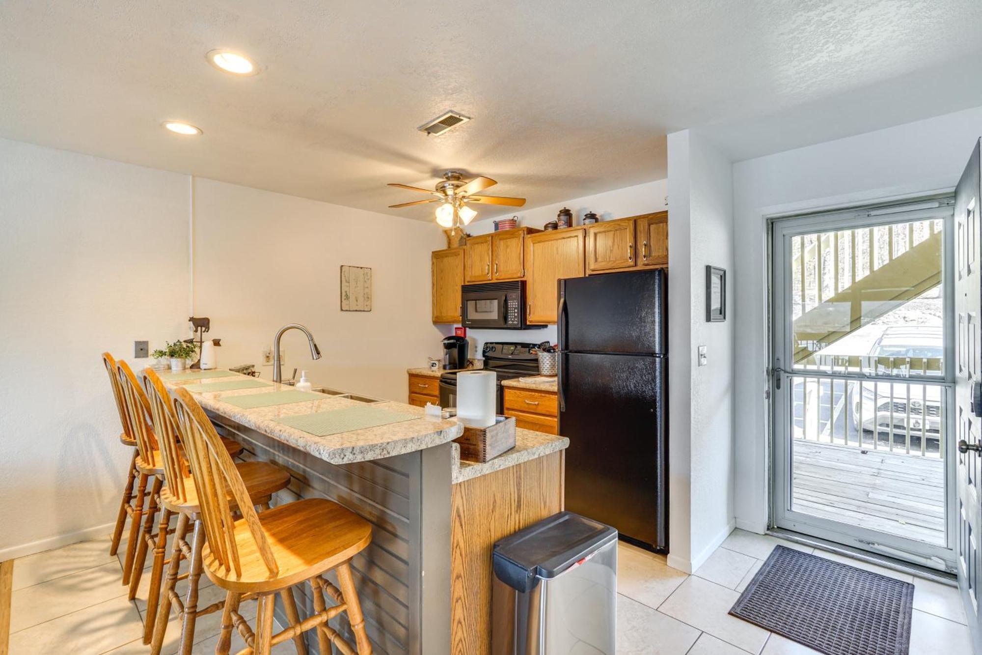 Modern Condo With Screened Balcony And Views! Osage Beach Exterior foto